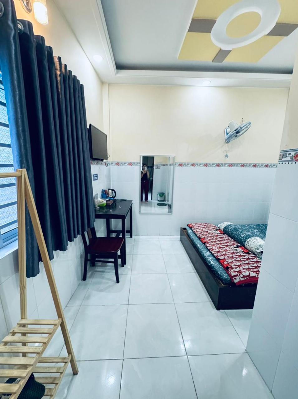 Nha Nghi Thanh Xuan- Co Cho Thue Xe May Va Xuat Hoa Don Ap Dong An Esterno foto